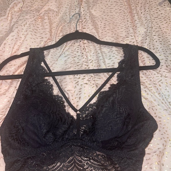 Lace crop bralette top - Picture 12 of 14